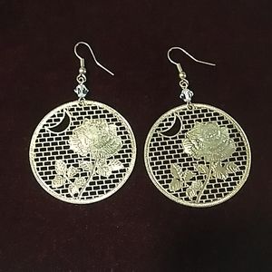 Amazing Cut-out Gold Tonned Disk Earrings